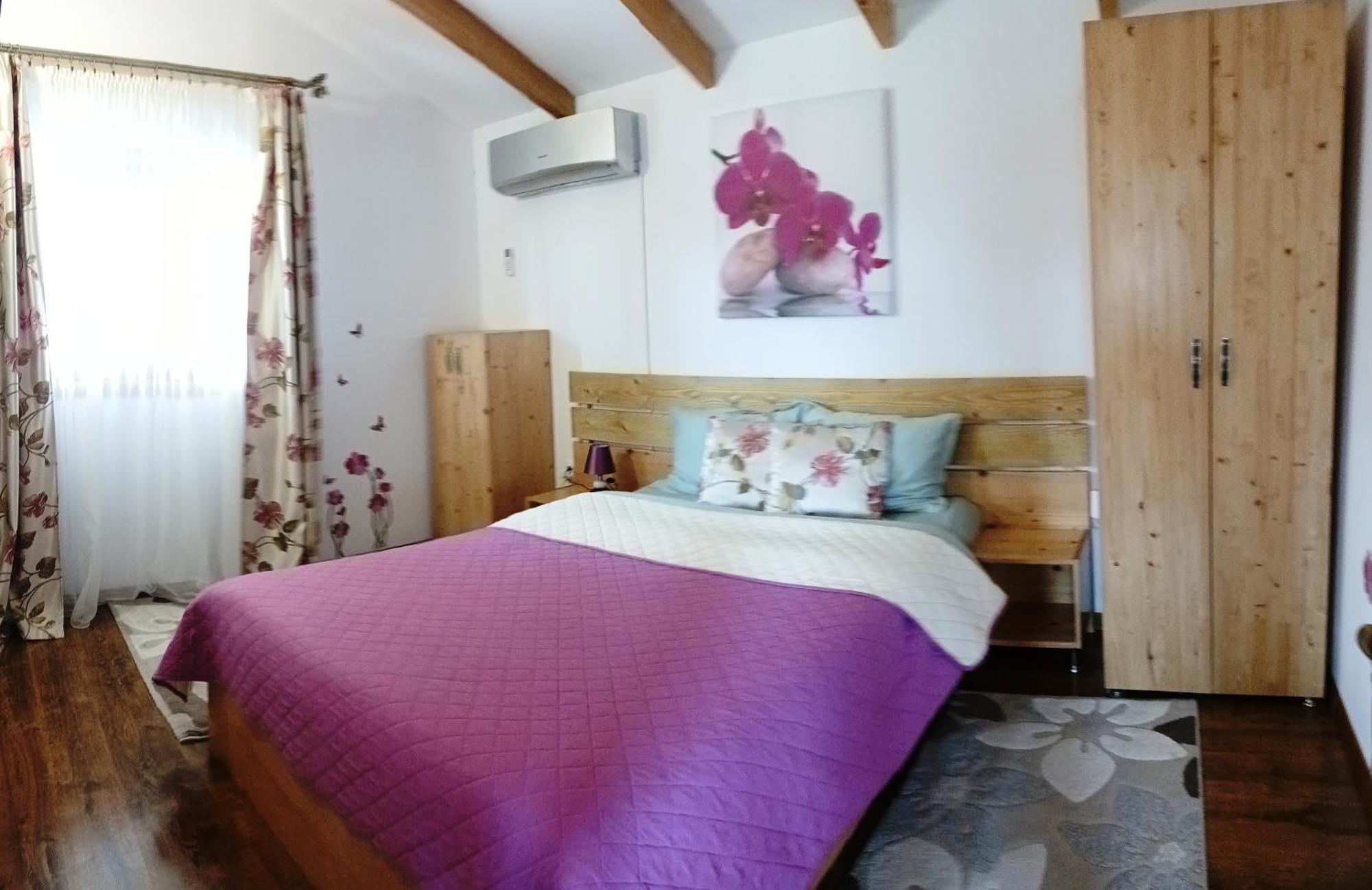 Villa La Livada à Valea Danului Extérieur photo